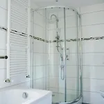 Hometonight Workers - Haus 度假居 *